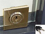Cam lock 40x40 different keys gilded