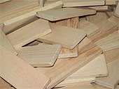 wedges, rolled hardwood, length 70 mm, width 25 mm, thickness 5 mm, natural color x 1000